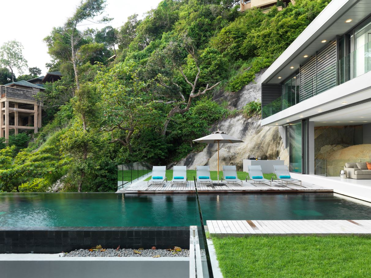 infinity pool and loungers